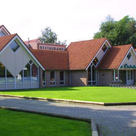 ホテルLandgoed De Lindenbergh オンメン エクステリア 写真