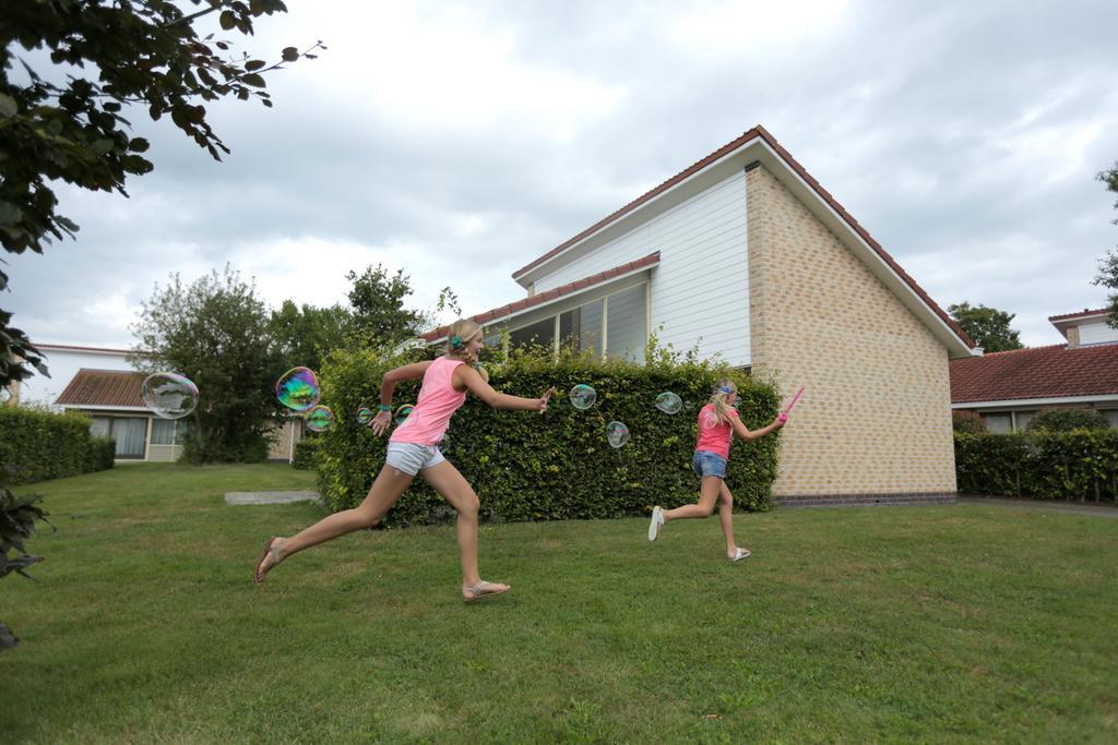 ホテルLandgoed De Lindenbergh オンメン エクステリア 写真