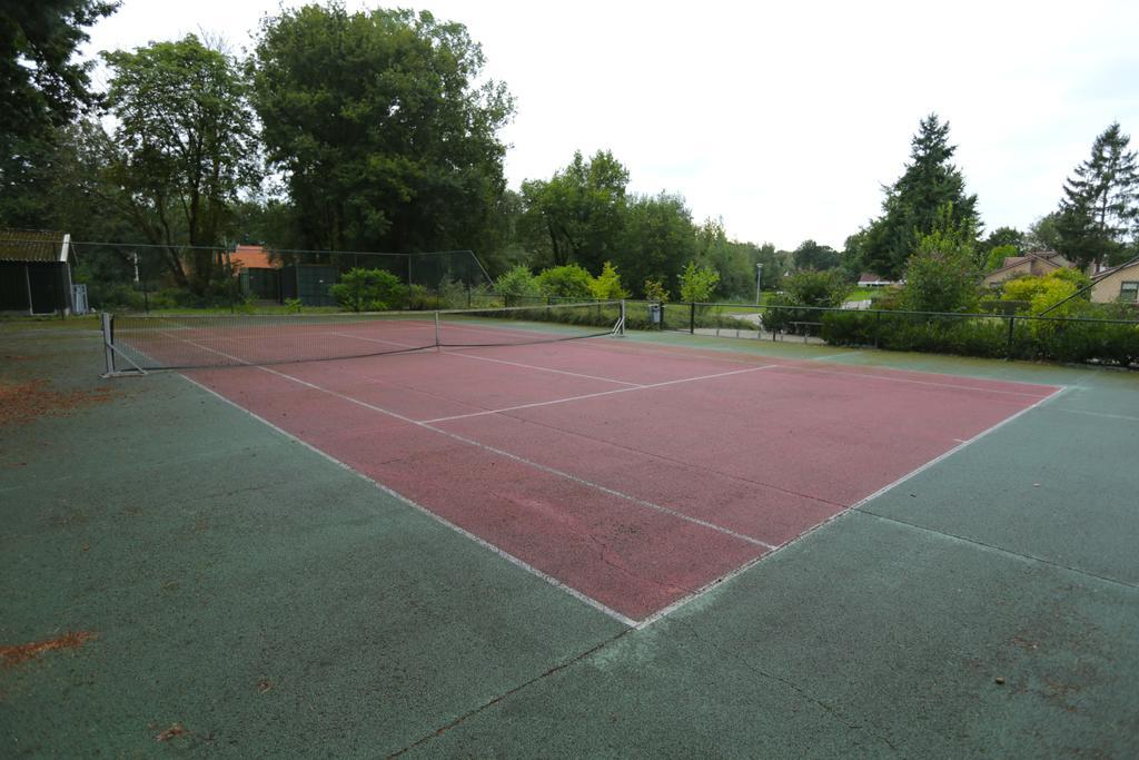 ホテルLandgoed De Lindenbergh オンメン エクステリア 写真