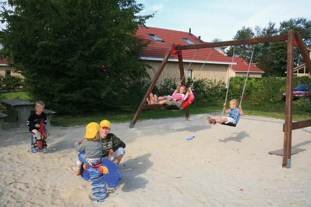 ホテルLandgoed De Lindenbergh オンメン エクステリア 写真